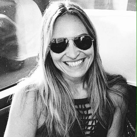 Gisele dos Santos, Product & Marketing Manager - Siemens Gisele dos Santos, Product & Marketing Manager - Siemens